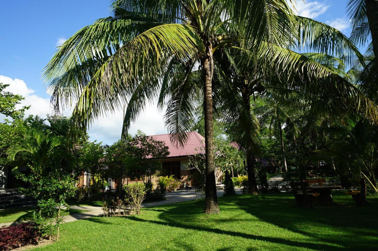 Sunny Paradise Resort Ngwesaung Exterior photo