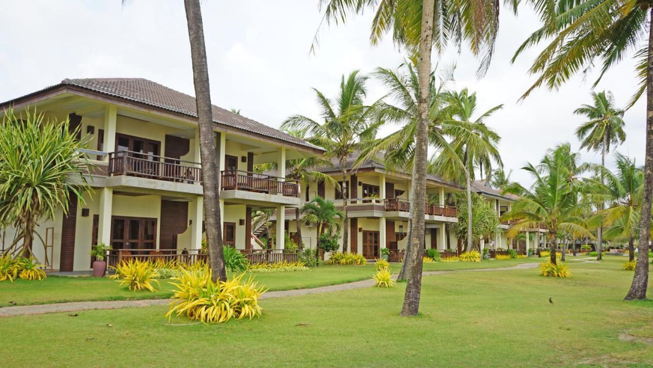 Sunny Paradise Resort Ngwesaung Exterior photo