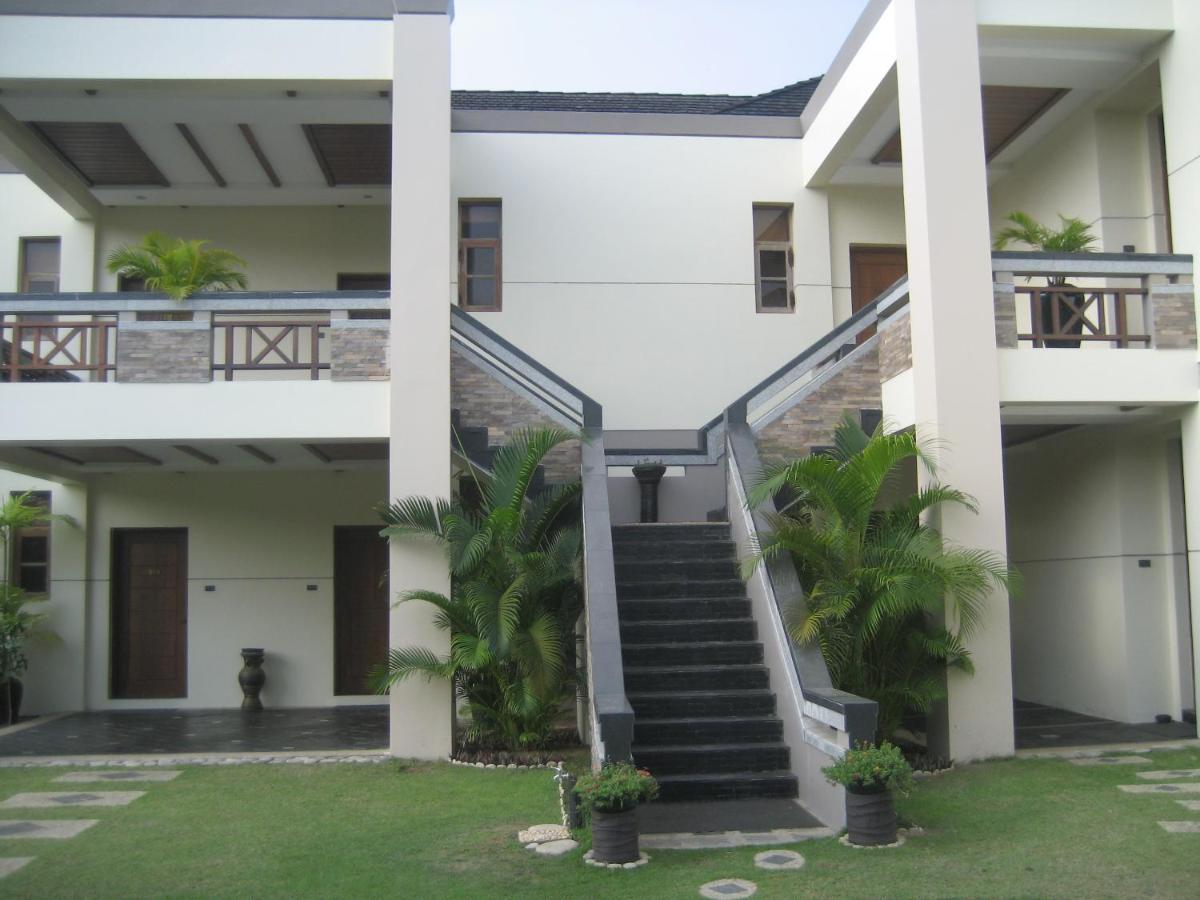 Sunny Paradise Resort Ngwesaung Exterior photo