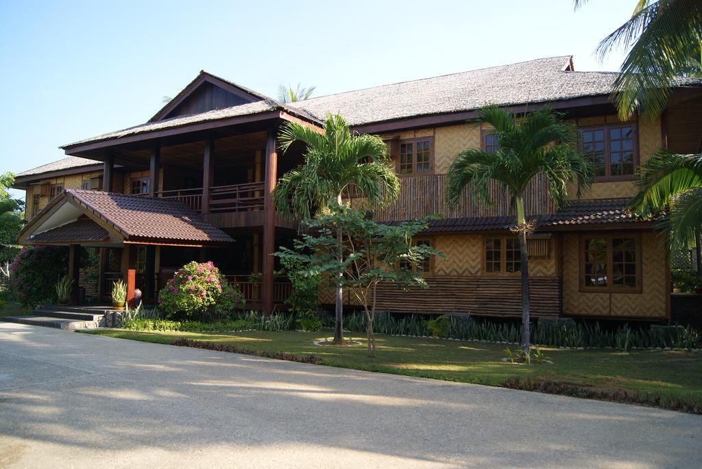 Sunny Paradise Resort Ngwesaung Exterior photo